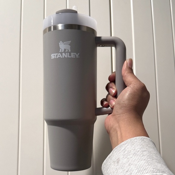 Nike Stanley Silver and Gray Insulated Tumbler - Picture 4 of 12